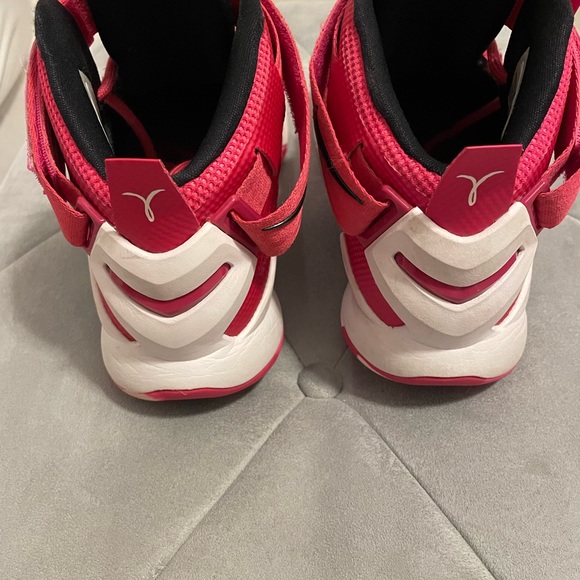 Nike LeBron Zoom Soldier 9 Think Pink Basketball Sneakers - Picture 5 of 10
